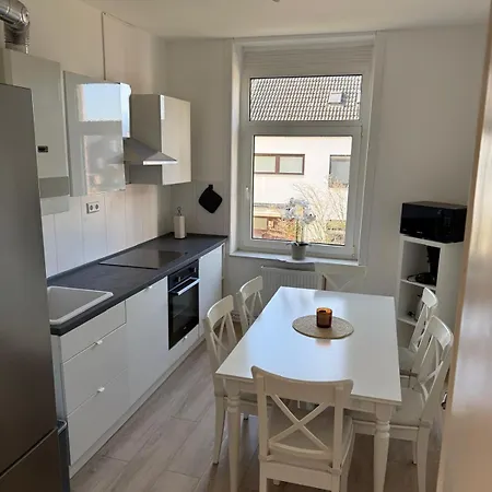Apartman Schoene In Charmanter Stadtvilla Messenaehe Hannover