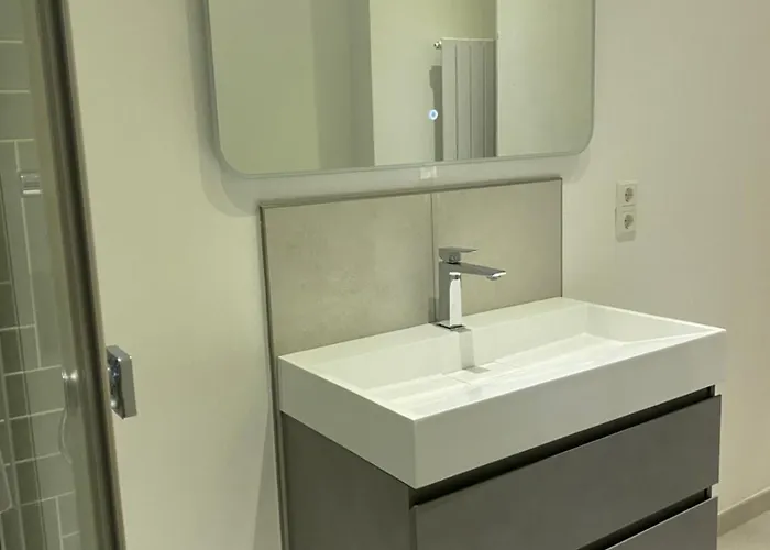 Schoene In Charmanter Stadtvilla Messenaehe Lejlighed