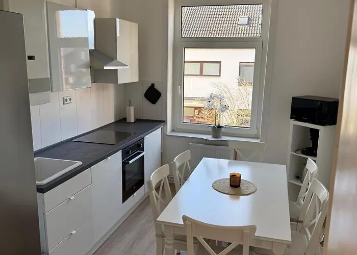 Lejlighed Schoene In Charmanter Stadtvilla Messenaehe Hannover