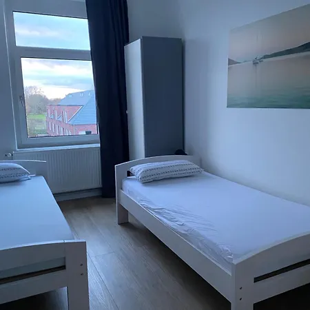 Daire Schoene In Charmanter Stadtvilla Messenaehe *