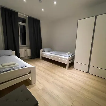 Schoene In Charmanter Stadtvilla Messenaehe *